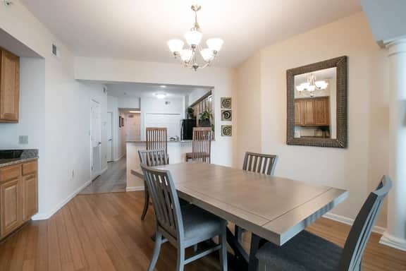 The Gulf Horizon Suite - Image 4